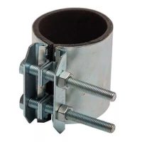 Хомут трубный сантехнический ремонтный «Краб» 2 1/2" (74-82 мм) 70 мм изображения